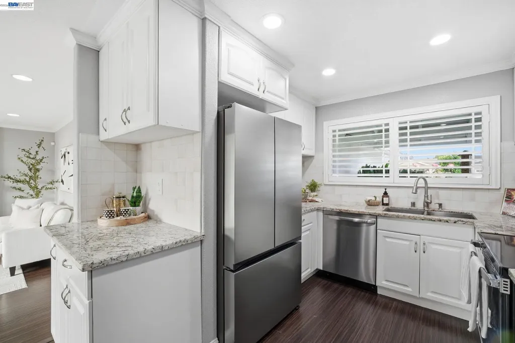 6221 Broadway Avenue Newark CA 94560