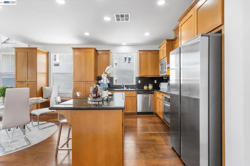 4468 Peralta Boulevard Fremont CA 94536
