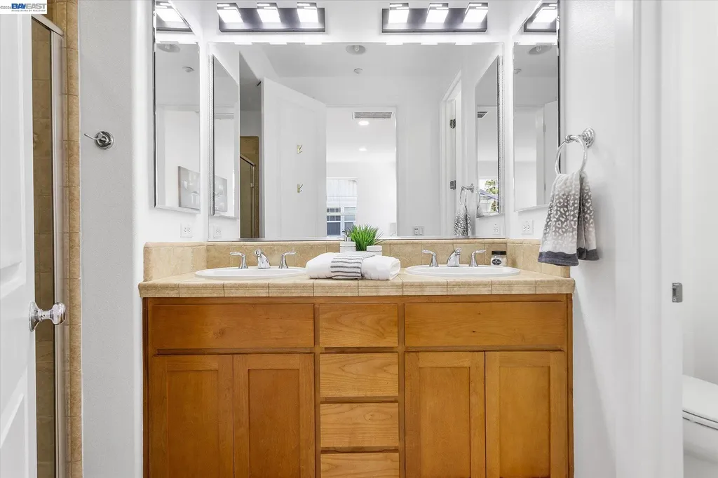 4468 Peralta Boulevard Fremont CA 94536
