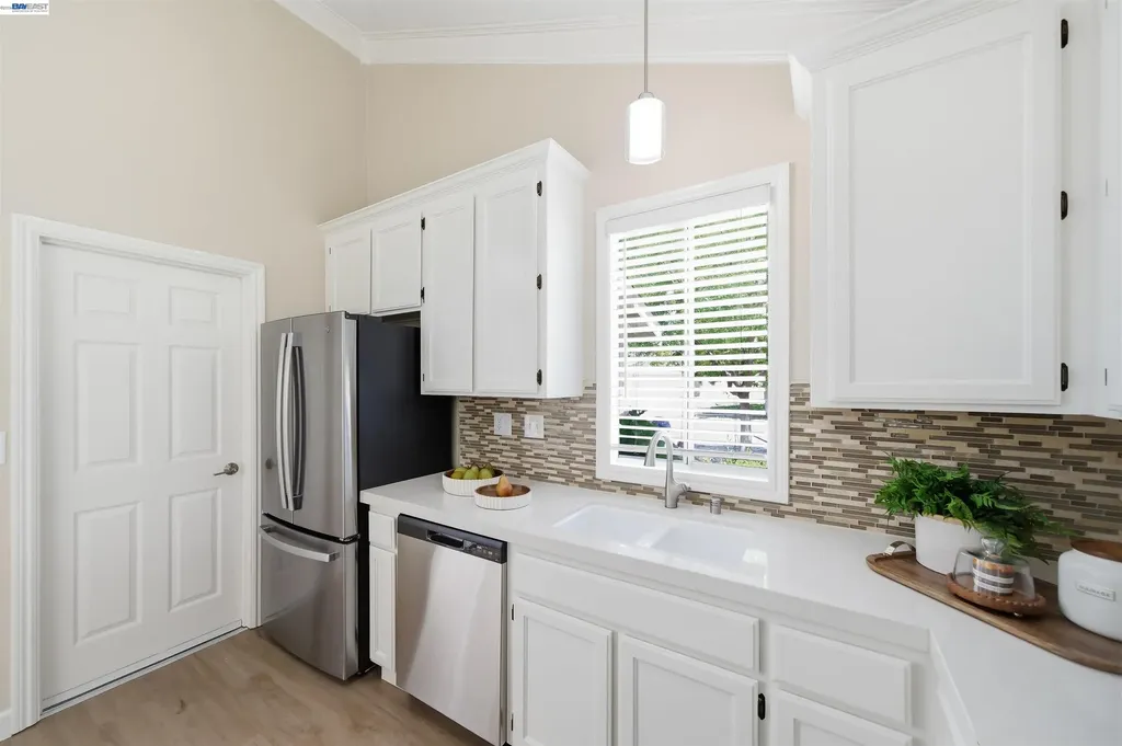 86 Snyder Way Fremont CA 94536