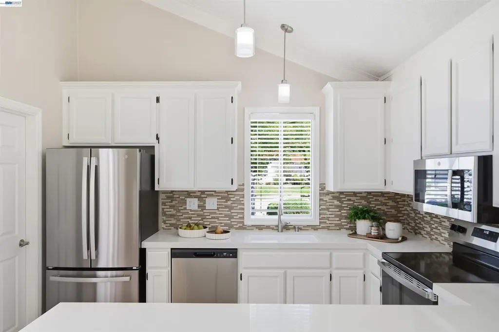 86 Snyder Way Fremont CA 94536