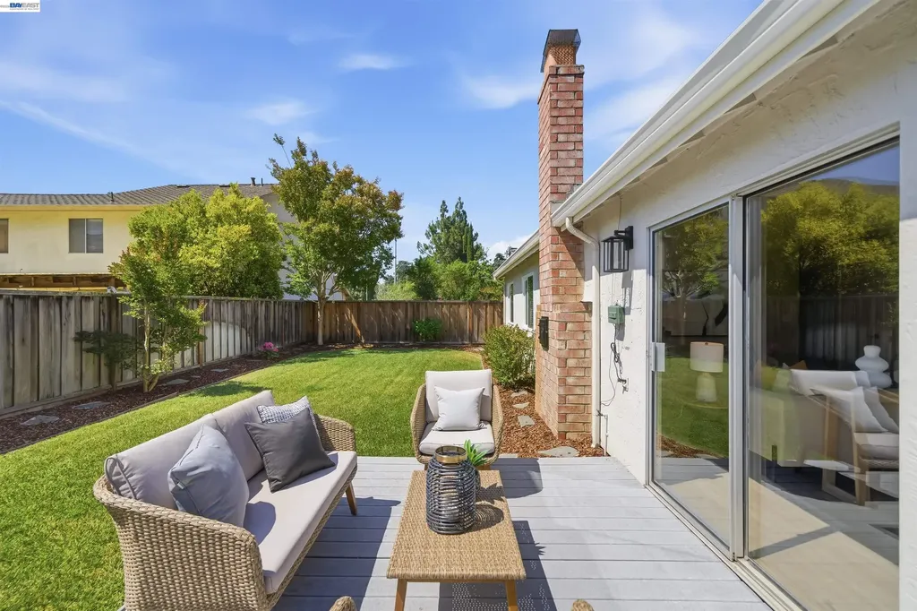 86 Snyder Way Fremont CA 94536