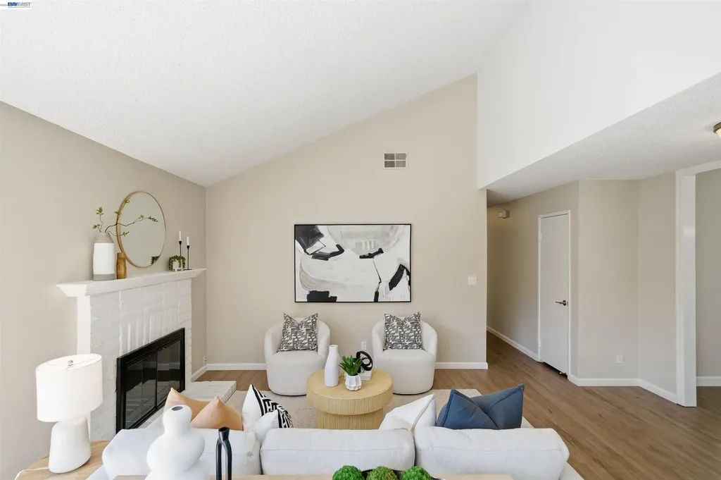 86 Snyder Way Fremont CA 94536