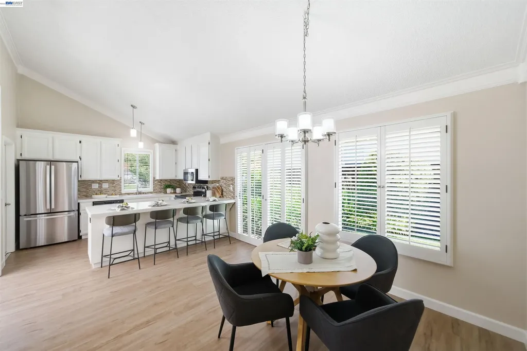 86 Snyder Way Fremont CA 94536