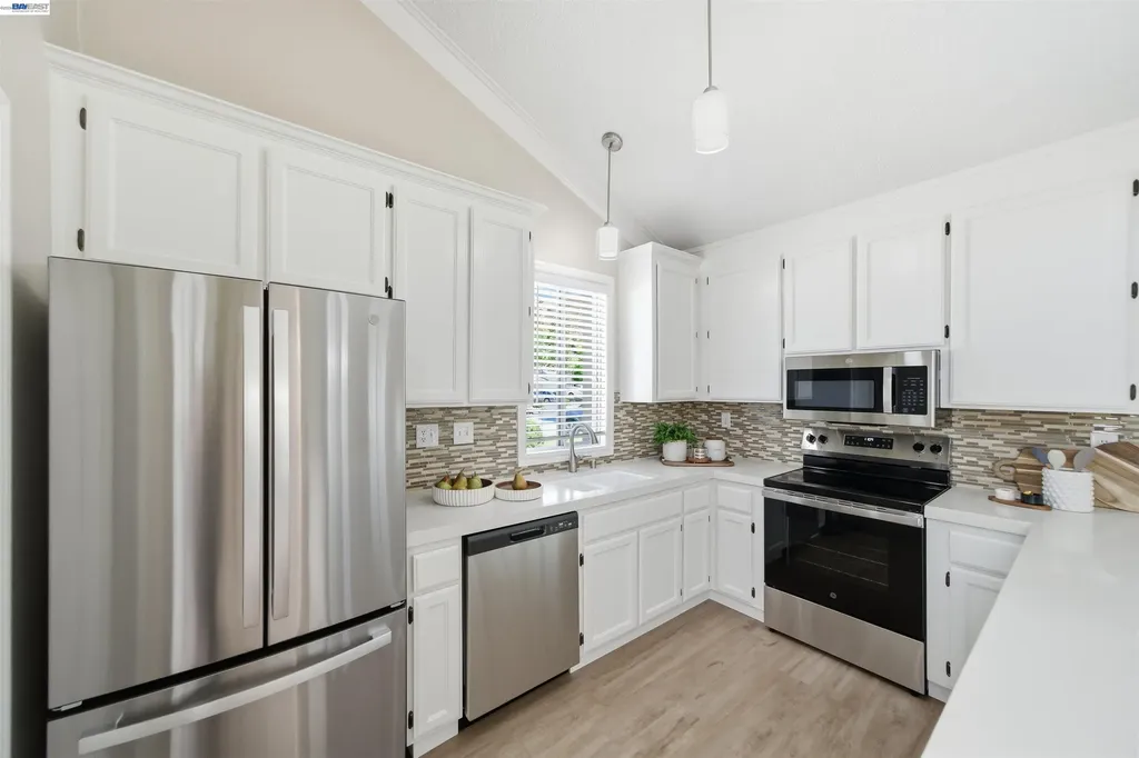 86 Snyder Way Fremont CA 94536