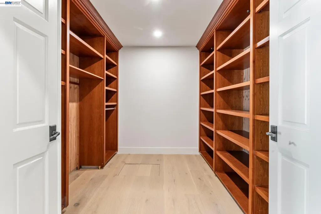 1080 Finley Danville CA 94588