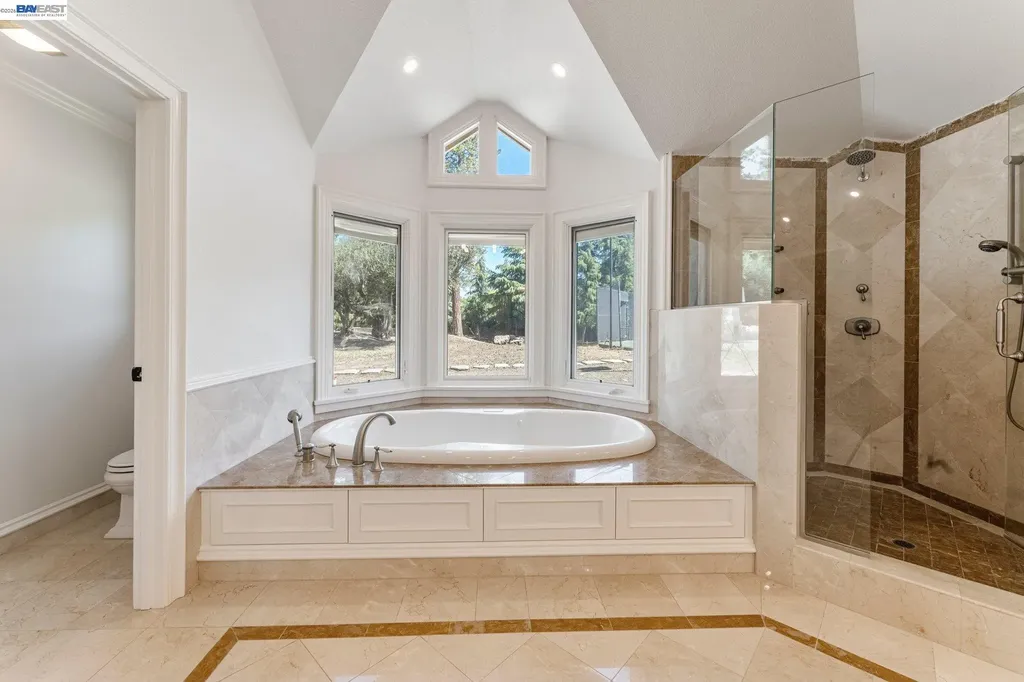 1080 Finley Danville CA 94588