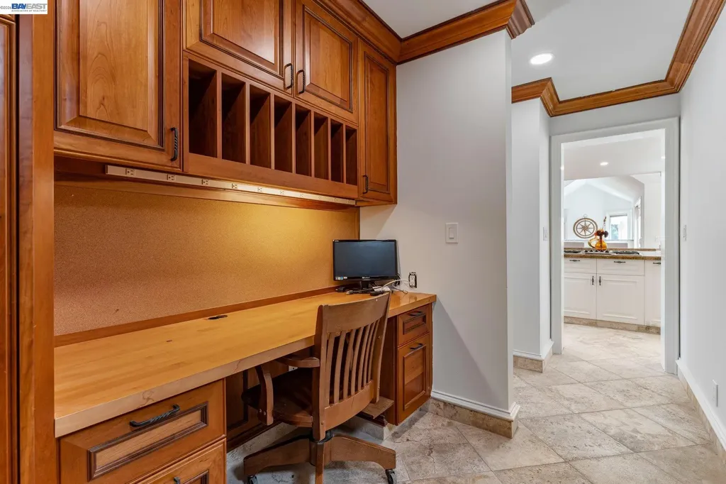1080 Finley Danville CA 94588