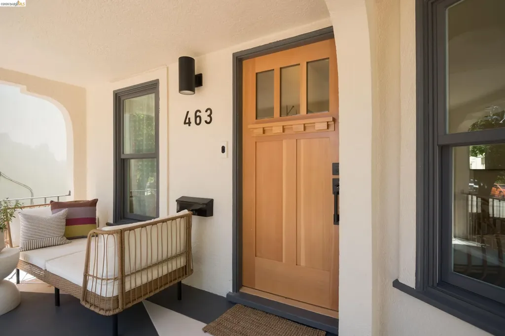 463 44th Street Oakland CA 94609