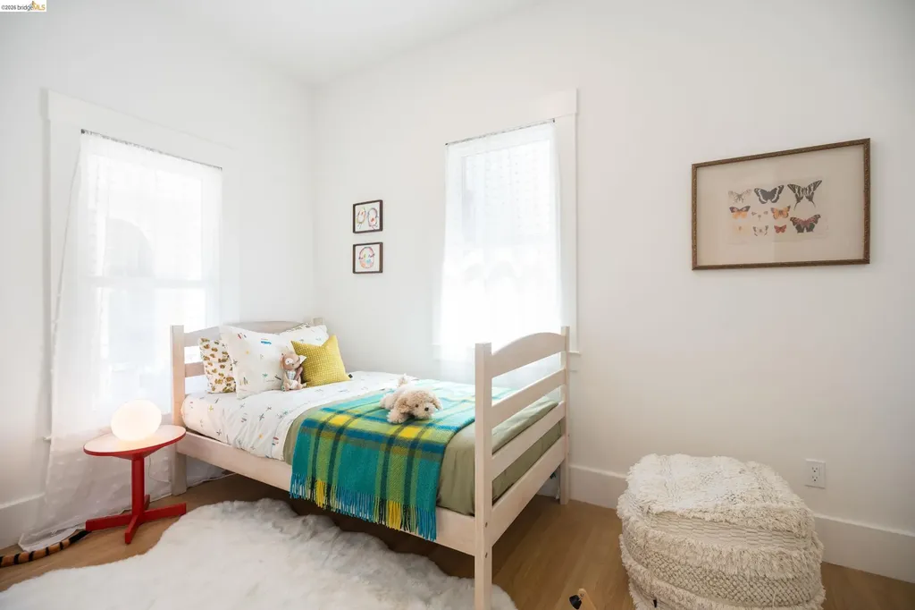 463 44th Street Oakland CA 94609