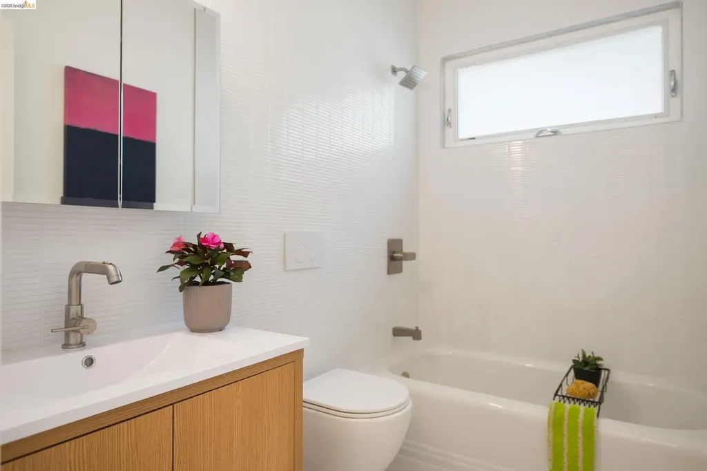 463 44th Street Oakland CA 94609