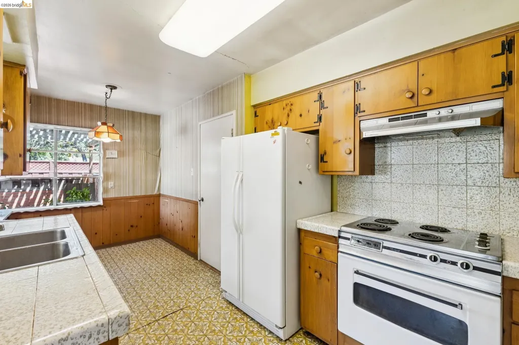 1035 Oak Grove Road Concord CA 94518