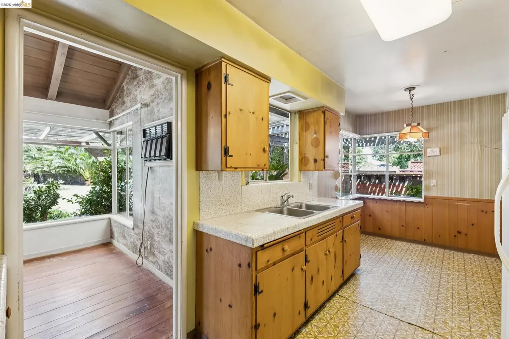 1035 Oak Grove Road Concord CA 94518