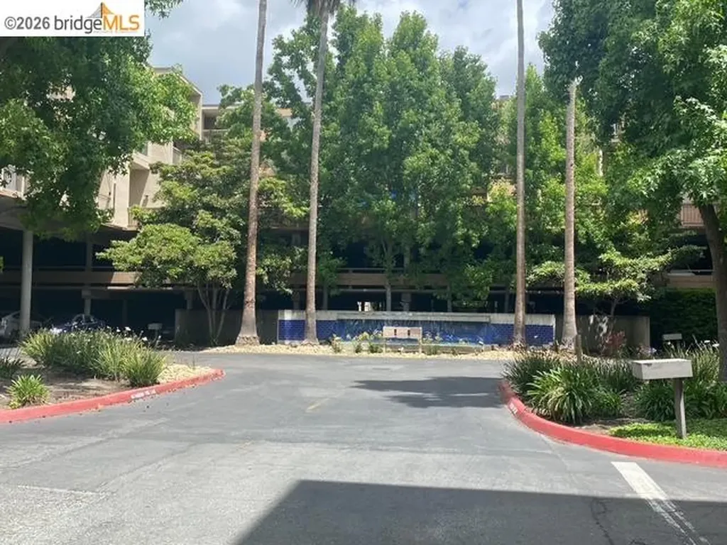 360 Civic Drive Walnut Creek CA 94596