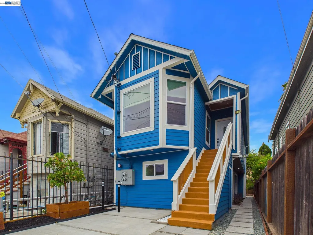 718 26 Oakland CA 94612