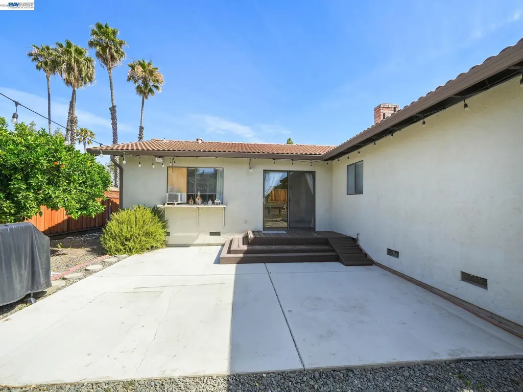40701 Penn Lane Fremont CA 94538