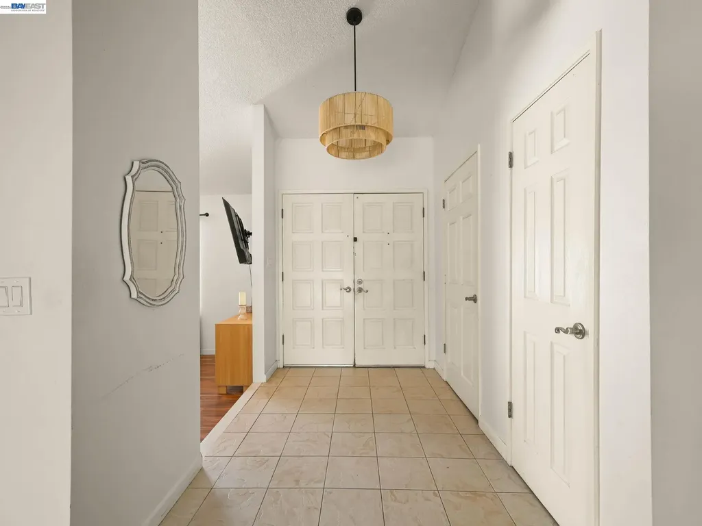 40701 Penn Lane Fremont CA 94538