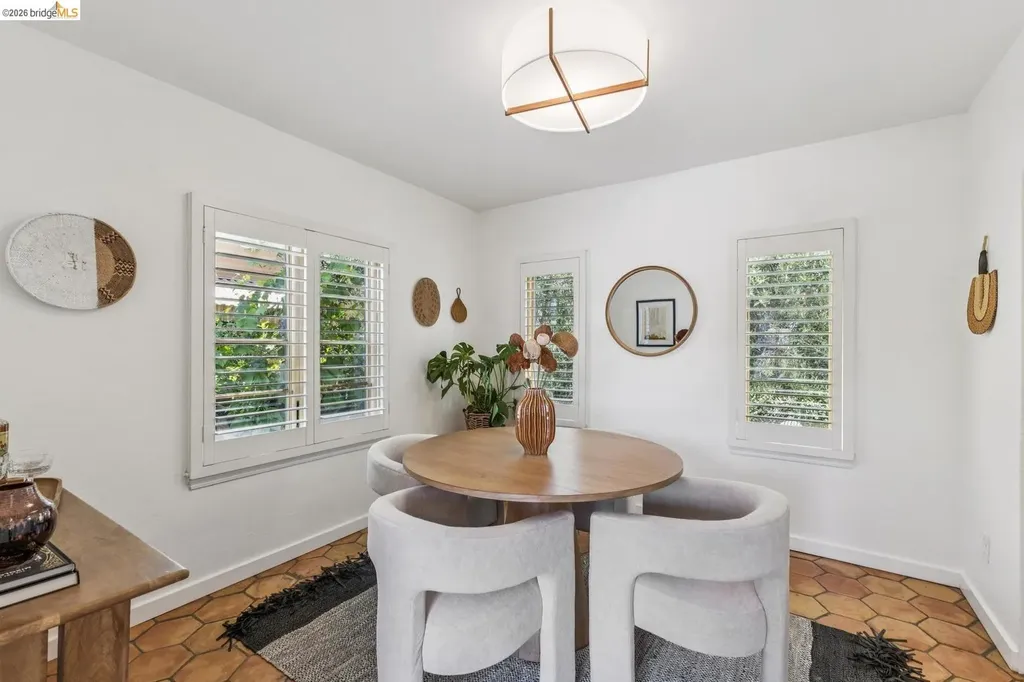 3535 Suter Street Oakland CA 94619