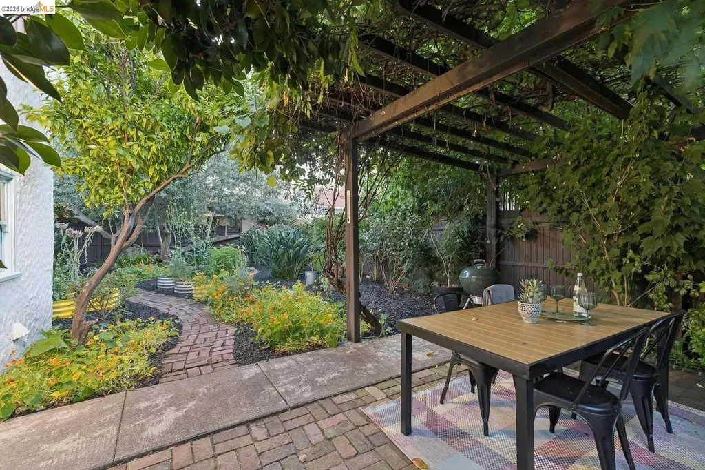 3535 Suter Street Oakland CA 94619