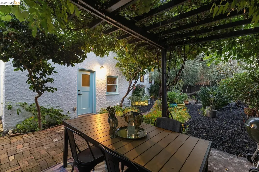 3535 Suter Street Oakland CA 94619