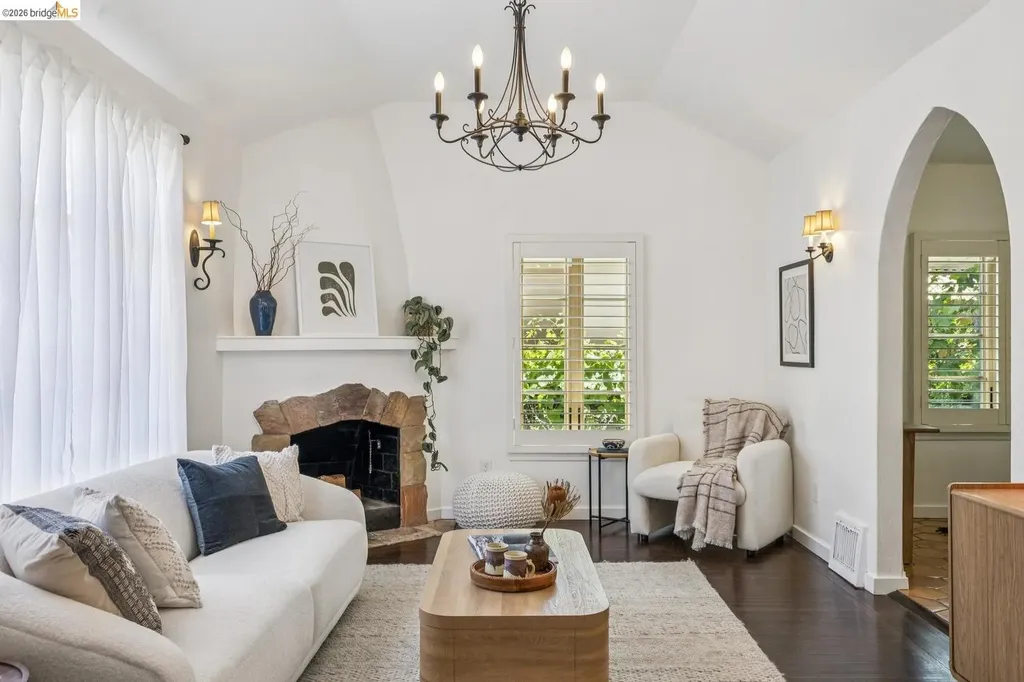 3535 Suter Street Oakland CA 94619