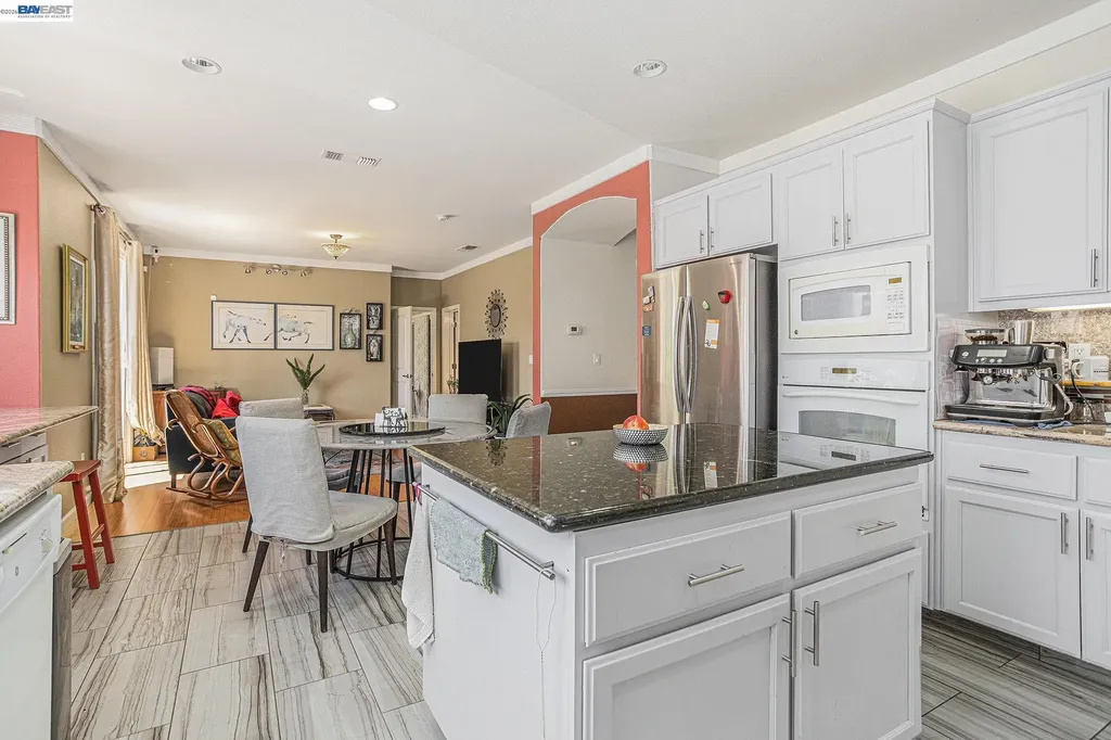 3614 Skypark Place Richmond CA 94806