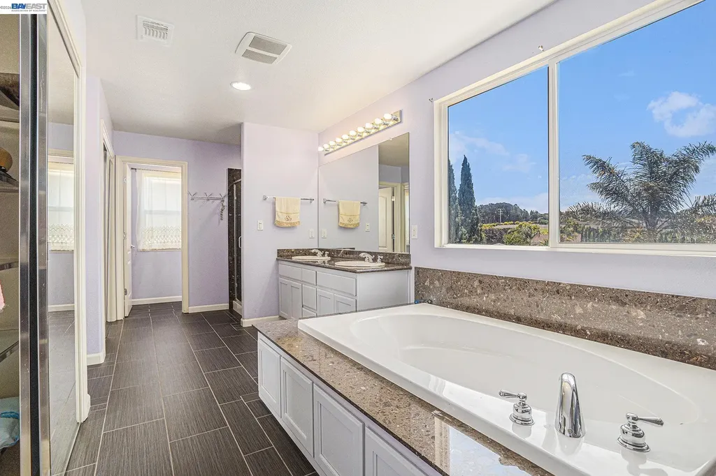 3614 Skypark Place Richmond CA 94806