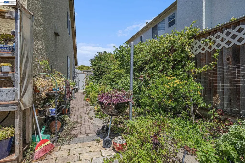 3614 Skypark Place Richmond CA 94806
