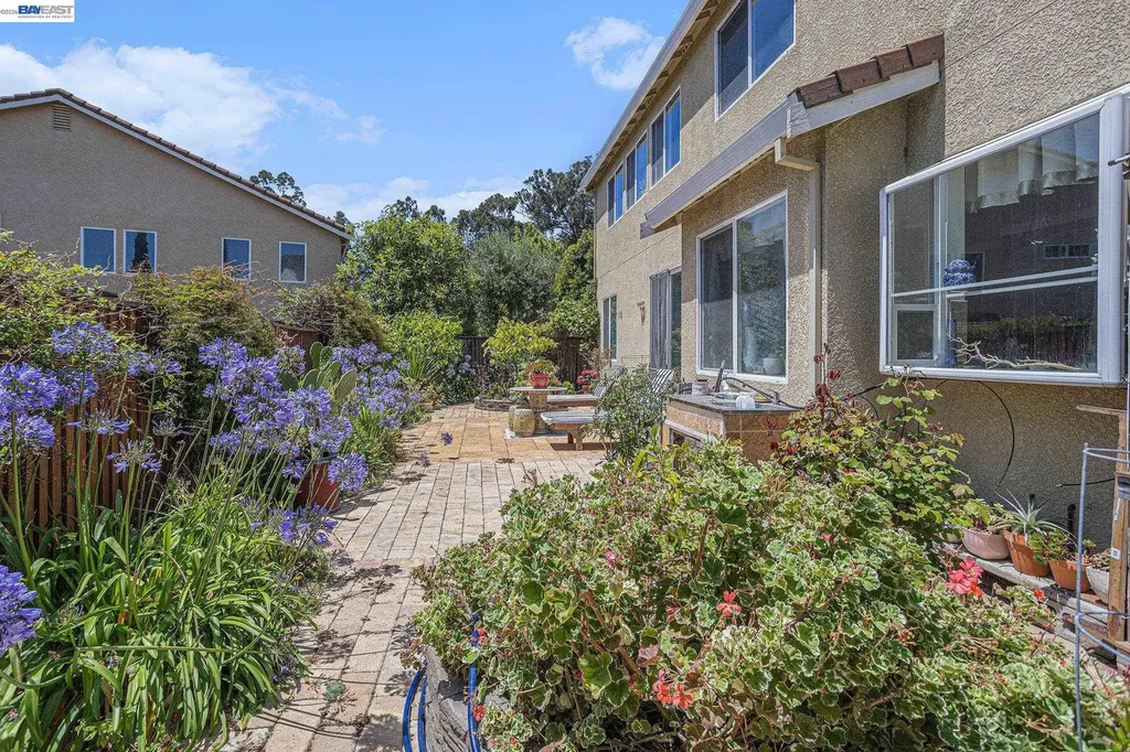 3614 Skypark Place Richmond CA 94806