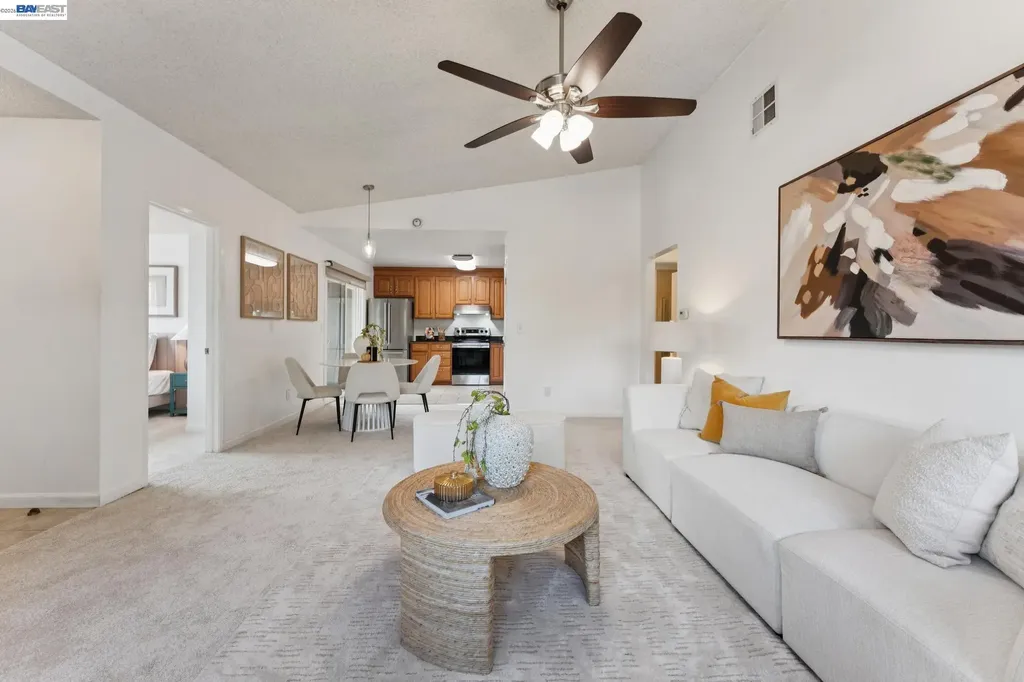 26 Raintree Court Hayward CA 94544