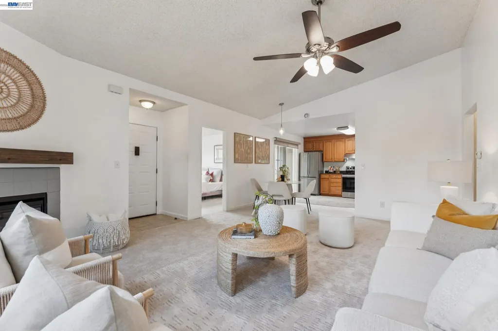26 Raintree Court Hayward CA 94544