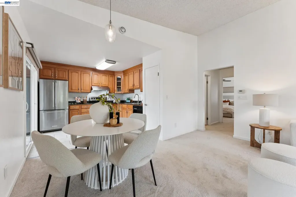 26 Raintree Court Hayward CA 94544