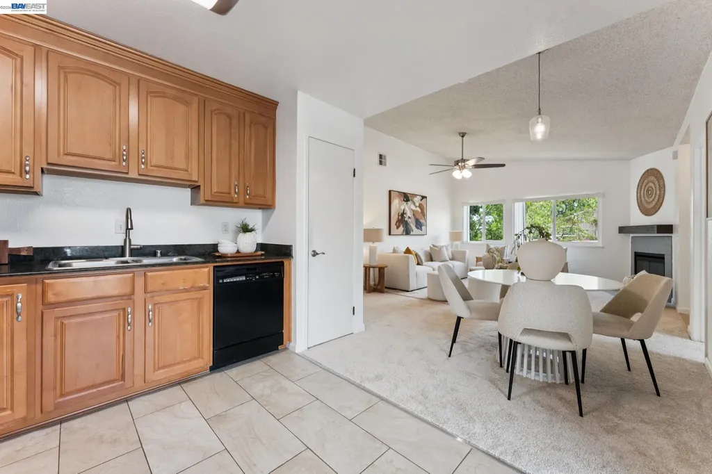26 Raintree Court Hayward CA 94544