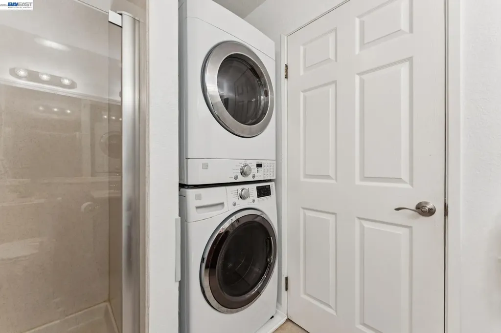 26 Raintree Court Hayward CA 94544