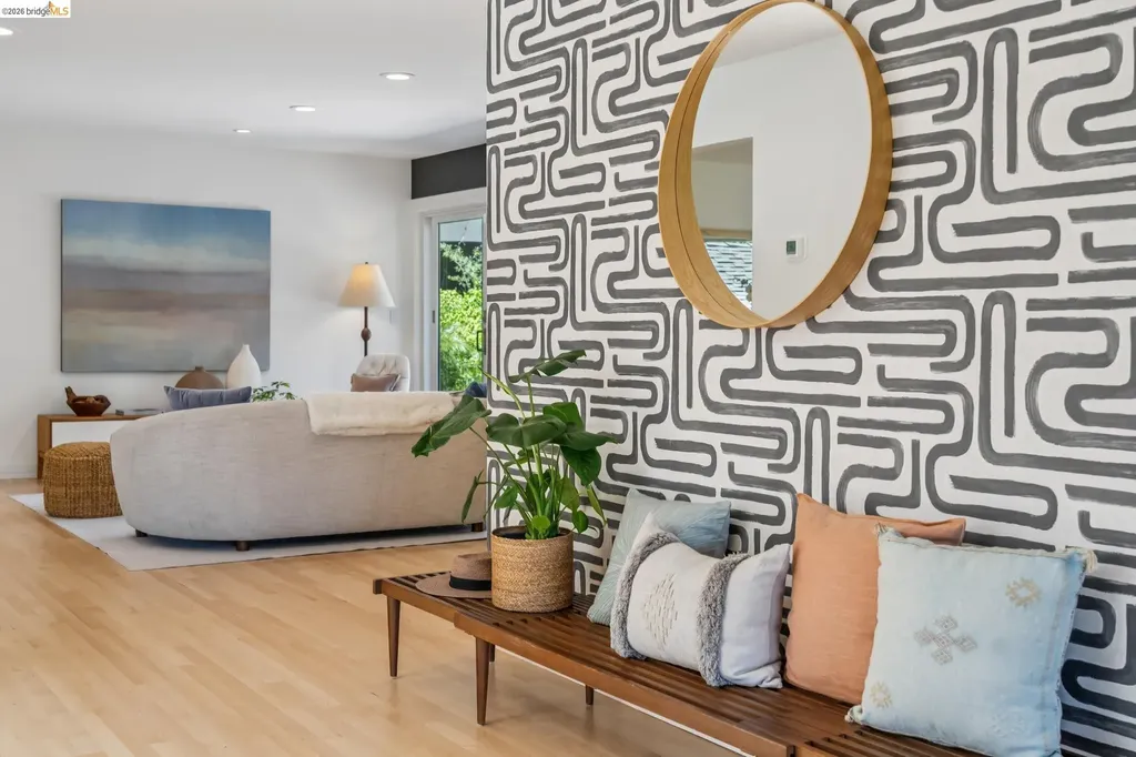 11 Huntleigh Road Piedmont CA 94611