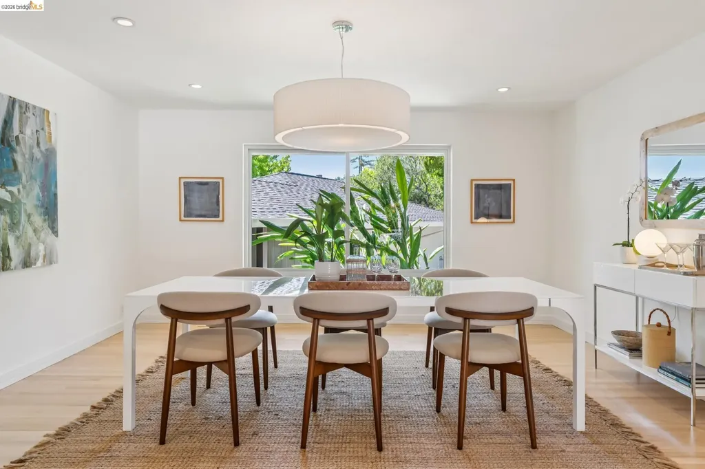 11 Huntleigh Road Piedmont CA 94611