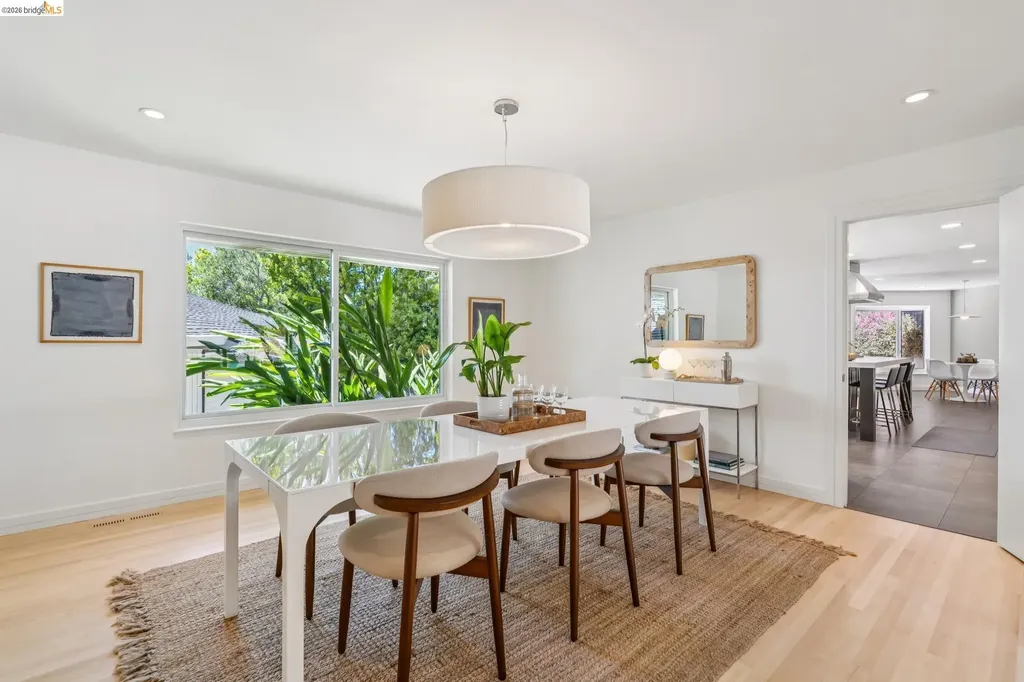 11 Huntleigh Road Piedmont CA 94611
