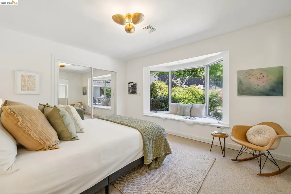 11 Huntleigh Road Piedmont CA 94611