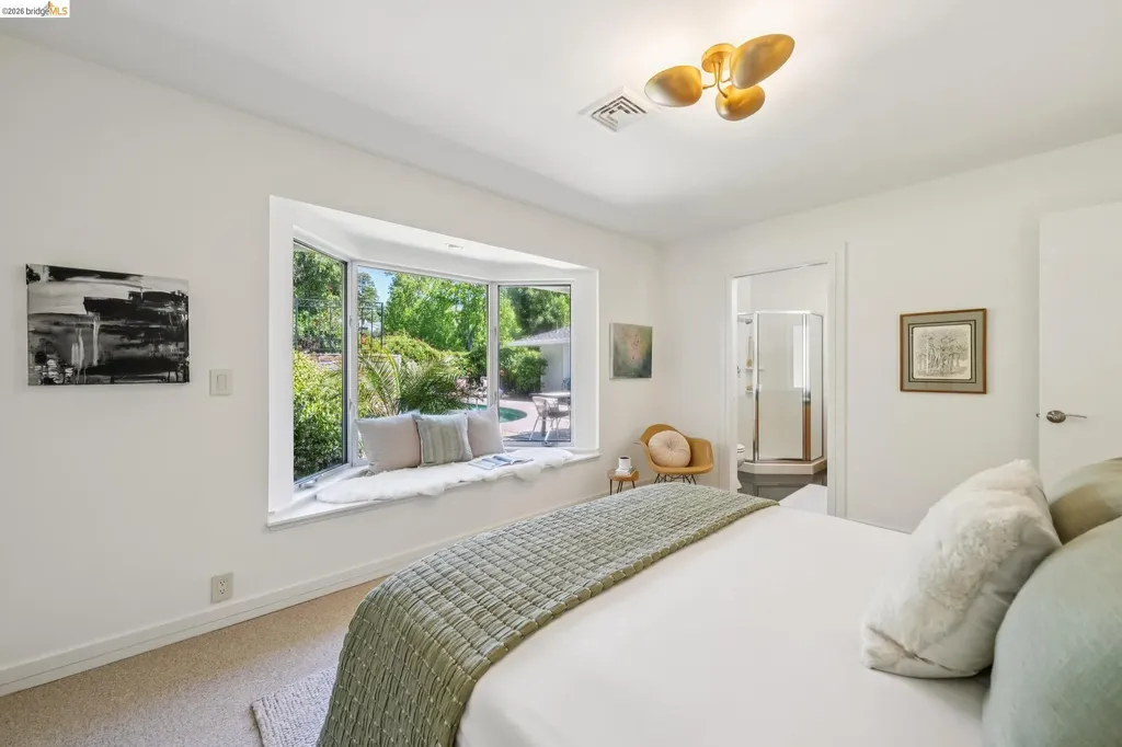 11 Huntleigh Road Piedmont CA 94611
