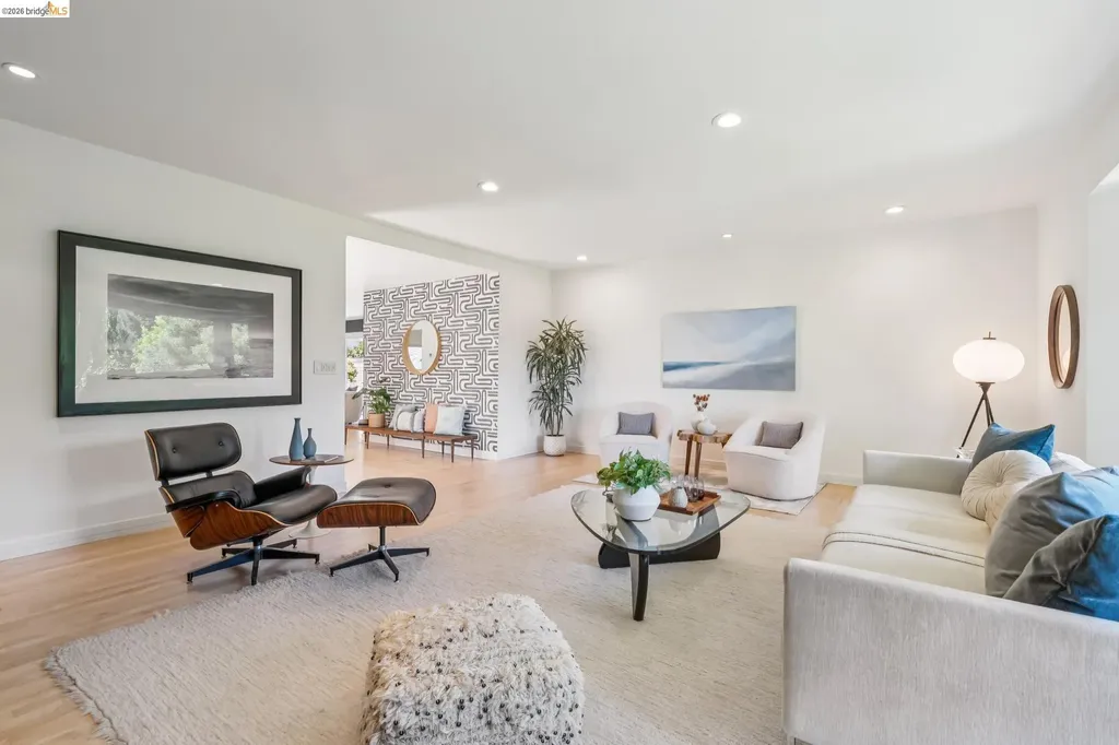 11 Huntleigh Road Piedmont CA 94611