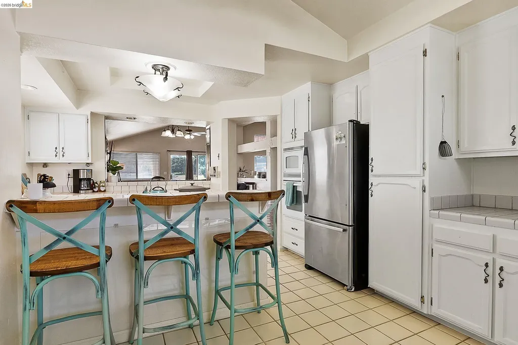 2244 Colonial Court Discovery Bay CA 94505