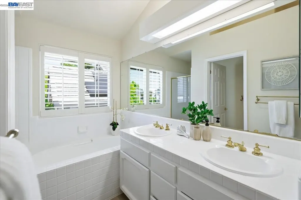 44 Summer Hill Court Danville CA 94526