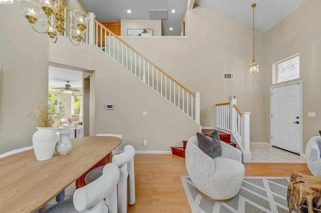 24986 Silverthorne Place Hayward CA 94544