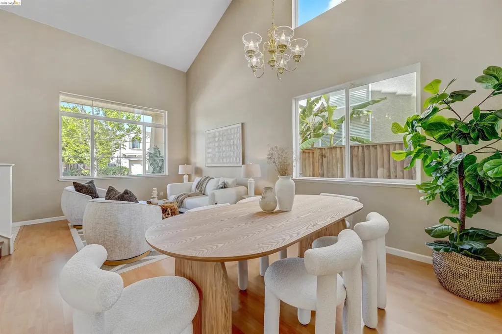 24986 Silverthorne Place Hayward CA 94544