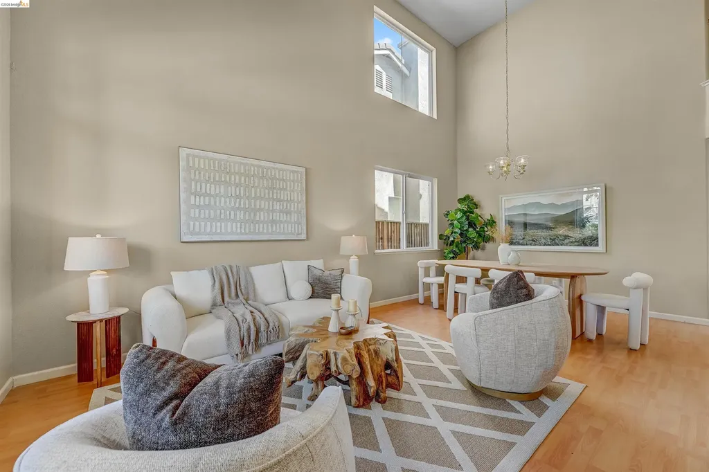 24986 Silverthorne Place Hayward CA 94544