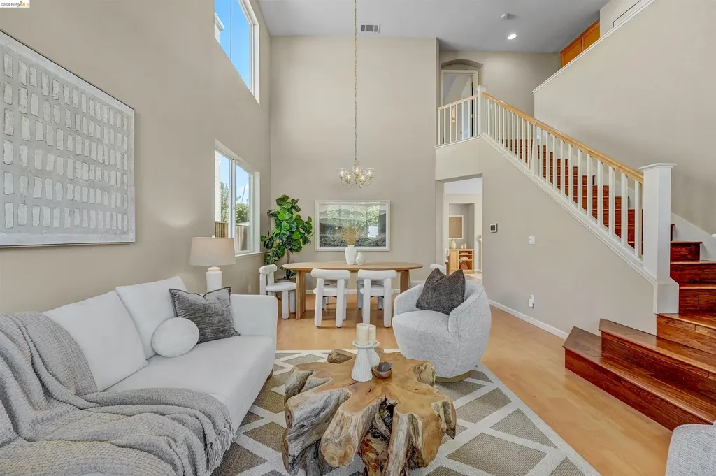 24986 Silverthorne Place Hayward CA 94544