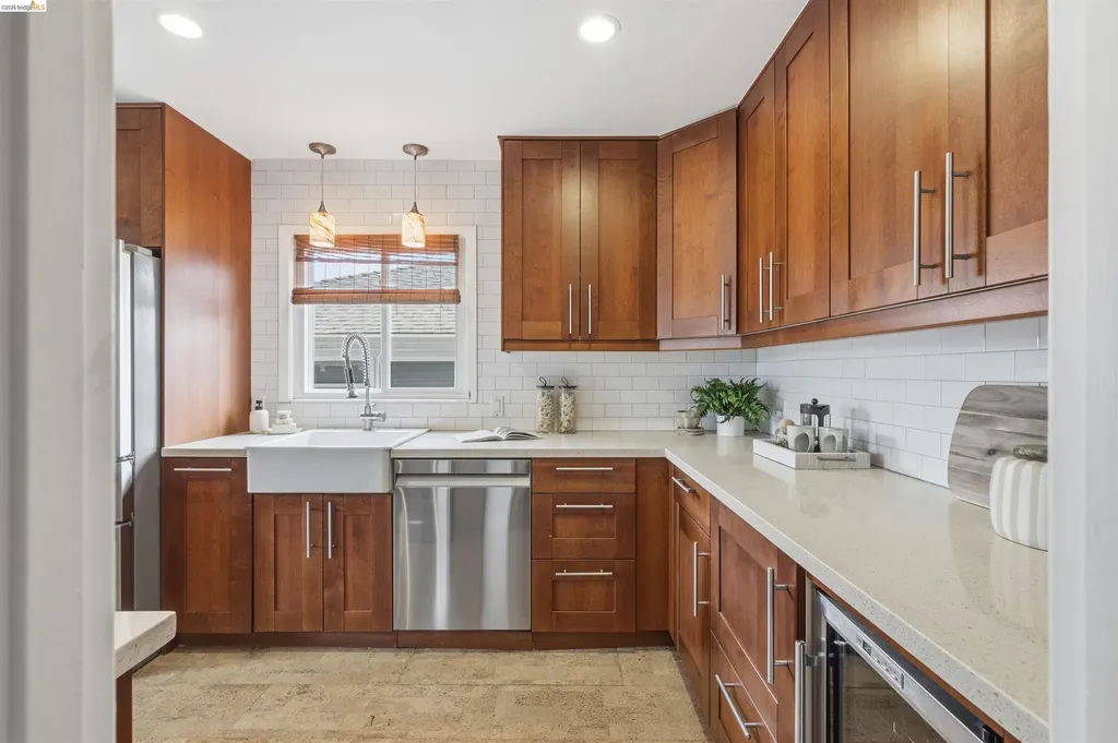 2527 Arlington Boulevard El Cerrito CA 94530