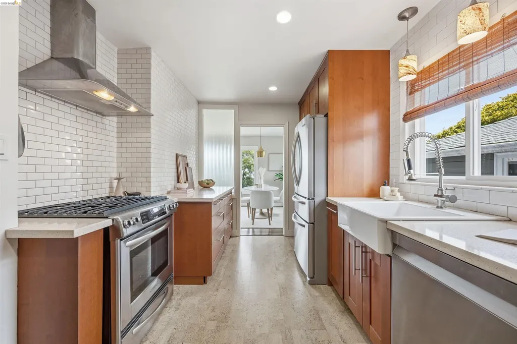 2527 Arlington Boulevard El Cerrito CA 94530