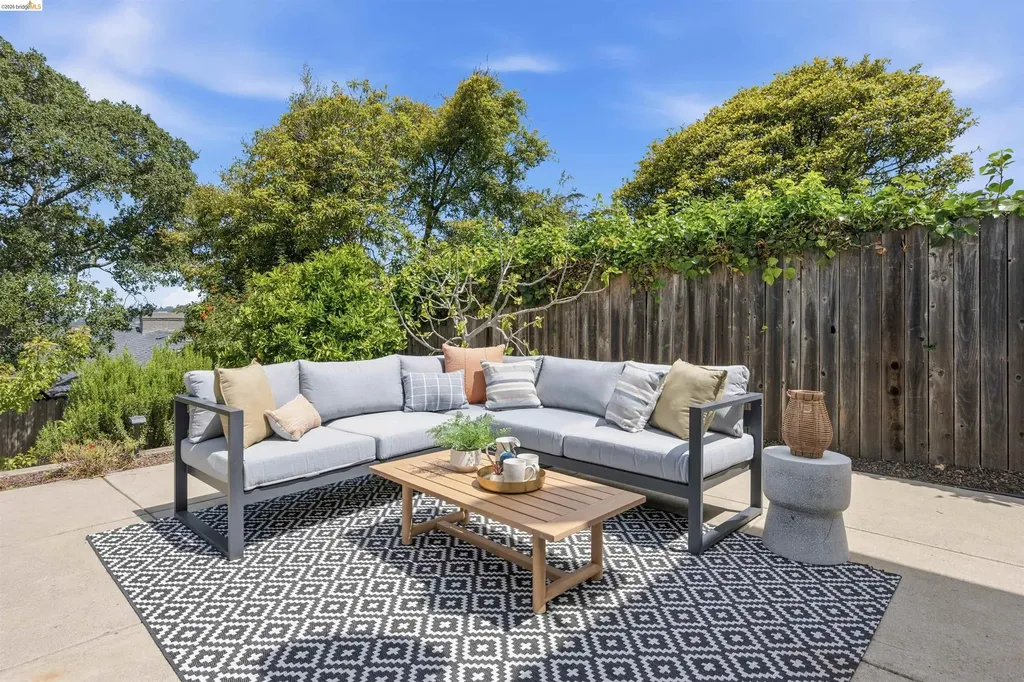 2527 Arlington Boulevard El Cerrito CA 94530
