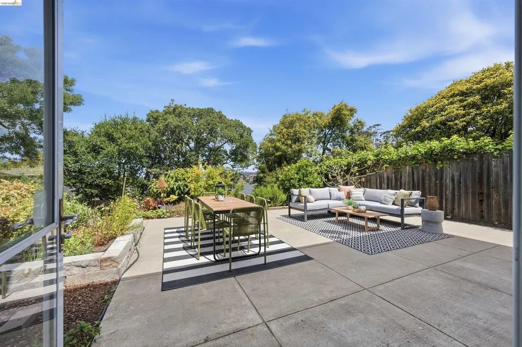 2527 Arlington Boulevard El Cerrito CA 94530